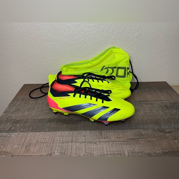 Adidas Predator Elite SG “Energy Citrus Pack”
- Size 7 Men / 8 Women. - Picture 1 of 8
